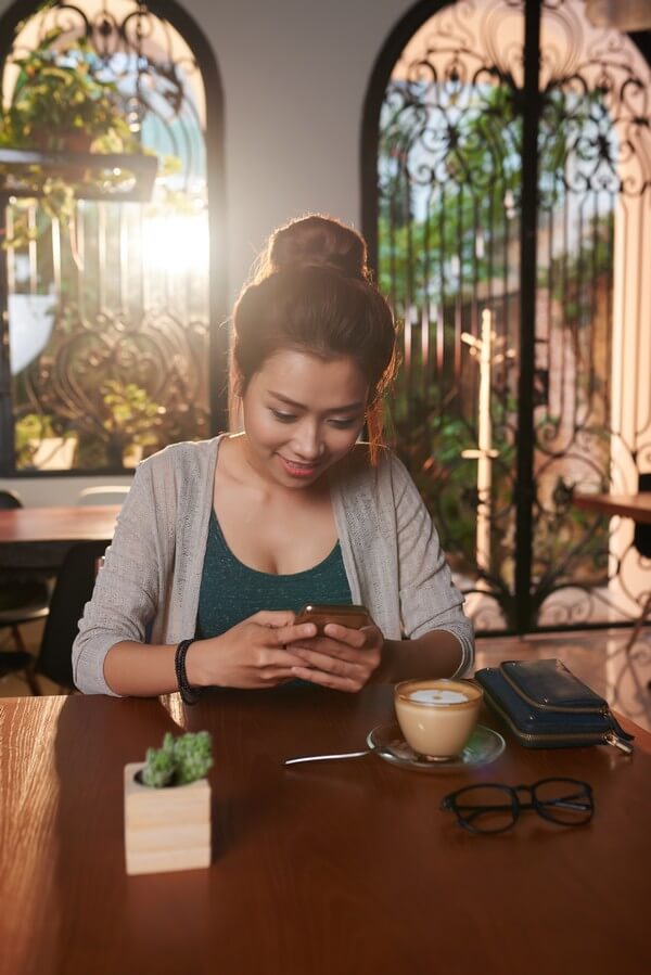 10 Safe and Easy Tips for Online Dating